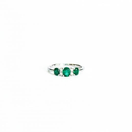 9ct White Gold Diamond & Emerald Band