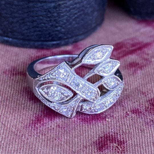 1930’s Asymmetrical Quiver Diamond Ring