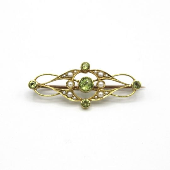 15ct Edwardian Seed Pearl & Peridot Brooch