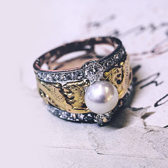 Vintage Jewellery