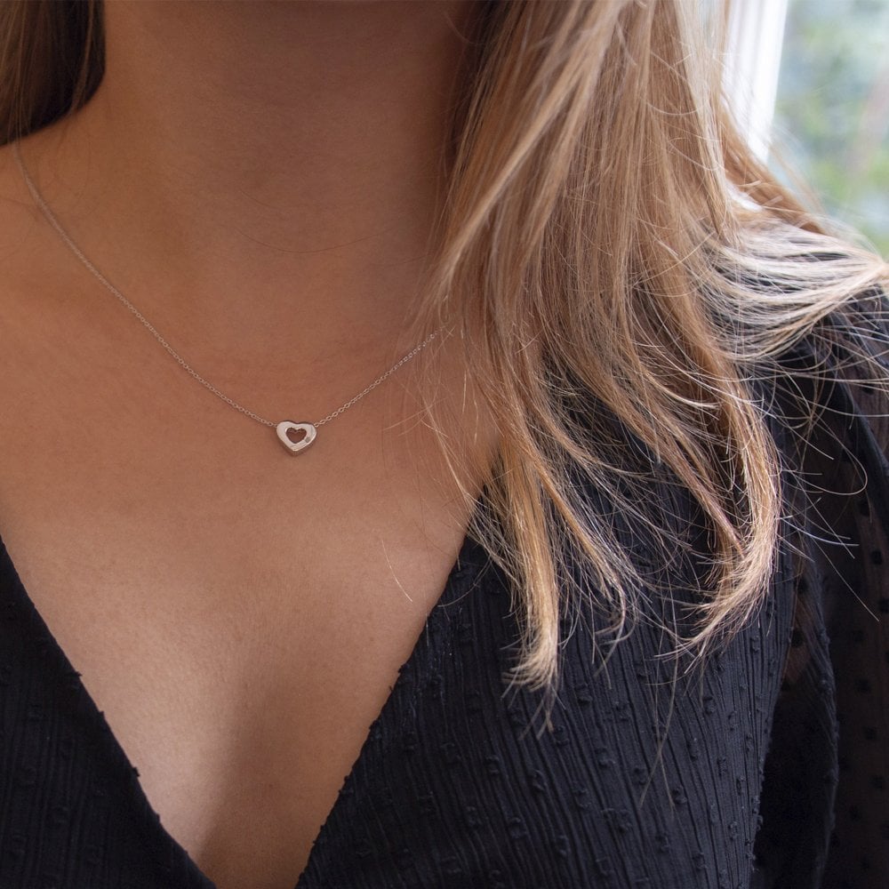 Hot diamond heart necklace sale