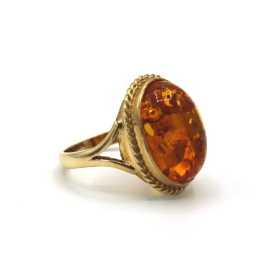 9ct Yellow Gold Amber Ring With Rope Detail