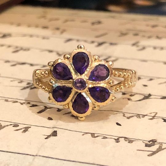 Vintage Inspired Amethyst Daisy Ring