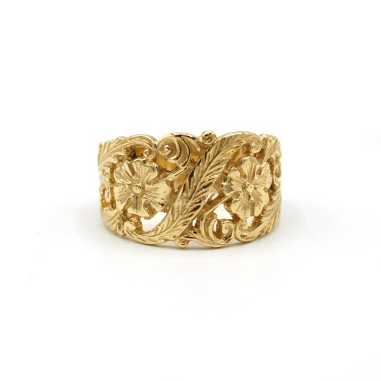 9ct Yellow Gold Embossed Floral Ring