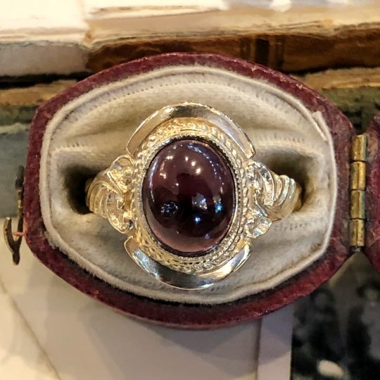 Cabochon Garnet Ring