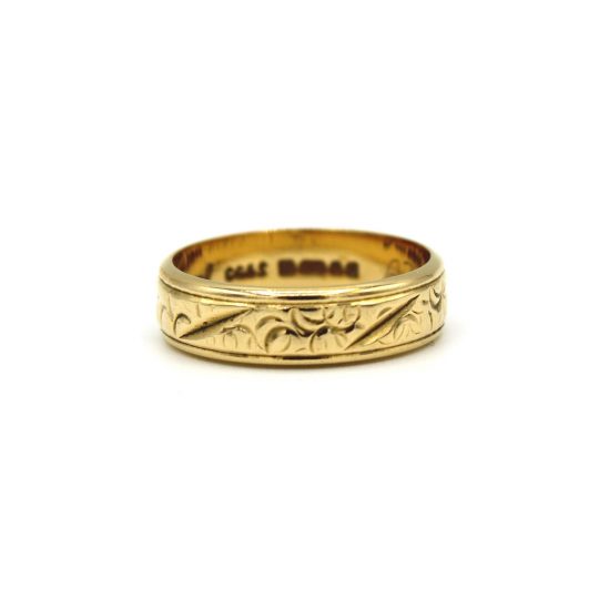 18ct Yellow Carved Band Dated London 1978