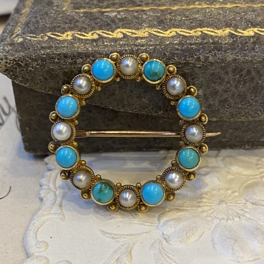 15ct Yellow Gold Turquoise & Seed Pearl Wreath Brooch