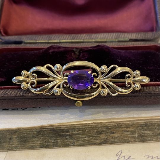 Vintage 9ct Yellow Gold Amethyst Brooch