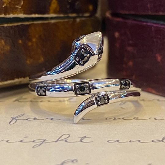 9ct White Gold & Black Diamond Serpent Ring