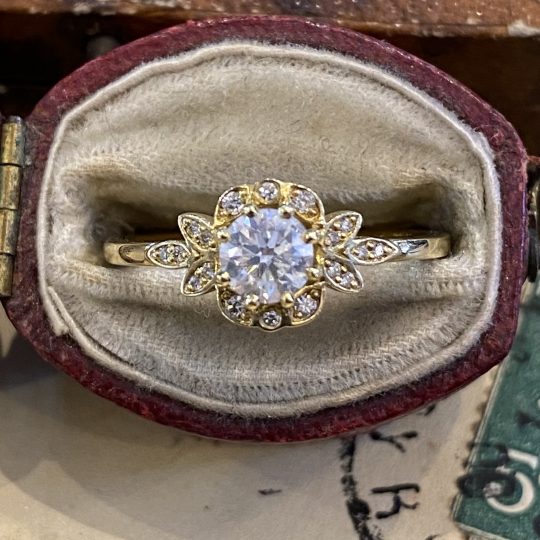 18ct Yellow Gold Vintage Inspired Engagement Ring