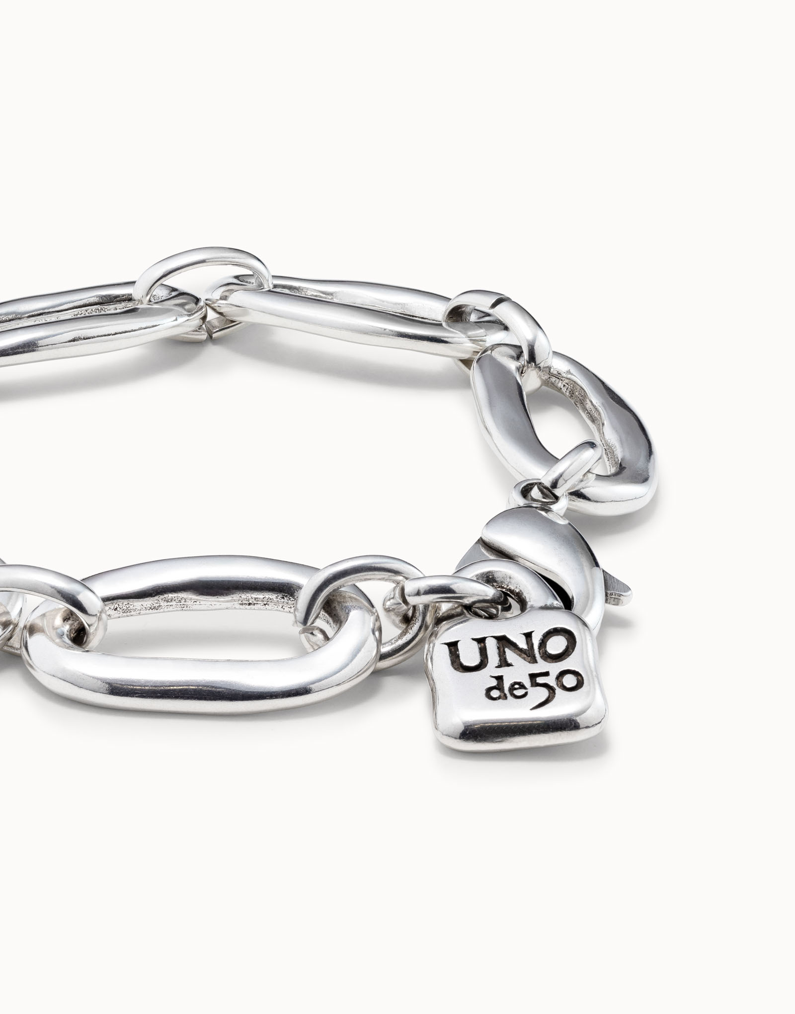 UNO de 50 Bracelet Eslabomba