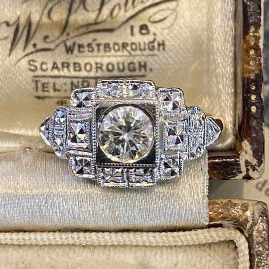 14ct Diamond Ring With Diamond Cut Detail
