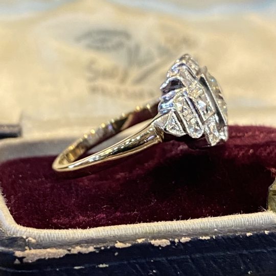 Vintage 14ct Diamond Ring With Diamond Cut Detail